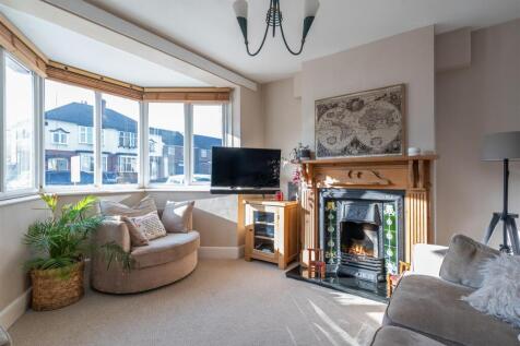 171 Ulverley Green Road, Olton, B92 8AA DMS3013_4.