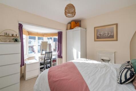 171 Ulverley Green Road, Olton, B92 8AA DMS3013_13