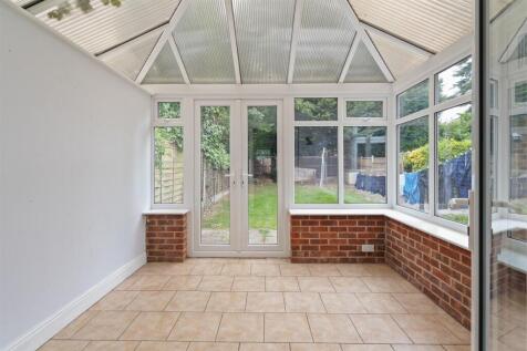 149 Hobs Moat Road_7.jpg