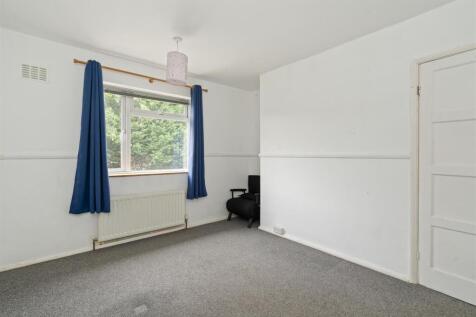 149 Hobs Moat Road_12.jpg
