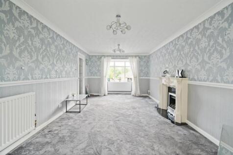 12 Ashborough Drive_15.jpg