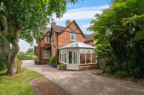 84 Aylesbury Road_24.jpg