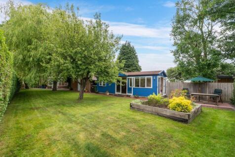 84 Aylesbury Road_32.jpg