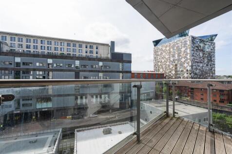 Apartment 328 Centenary Plaza_11.jpg