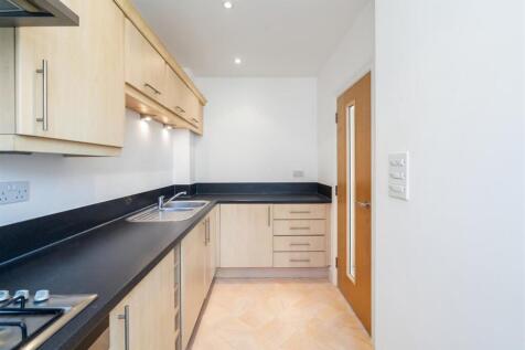Apartment 12, Ellsworth House, Woodshires Road, So