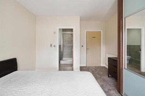 Apartment 26 Kensington Court,, 5C Highfield Road 