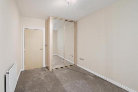 Apartment 26 Kensington Court,, 5C Highfield Road 