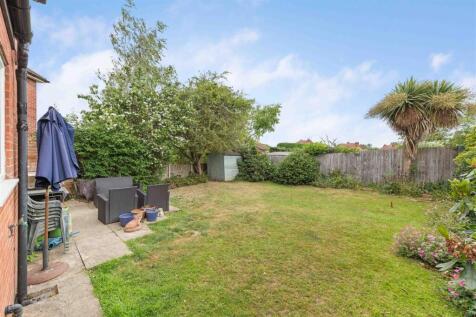 15 Meadow Grove, Solihull, B92 7JD_0256.jpg