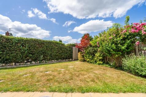64 Sandgate Road_21.jpg