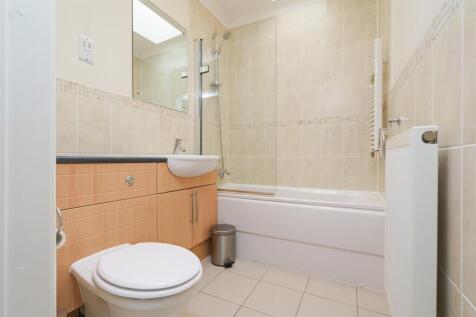 Apt 6 Chadwick House_8.jpg