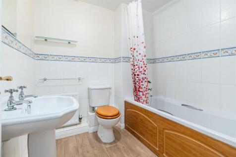 24 Trundle Lane_1.jpg