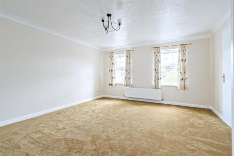 24 Trundle Lane_2.jpg