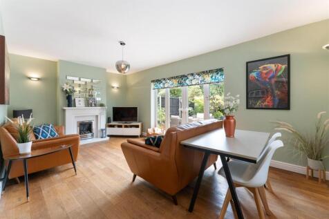 22 Langley Rise, Solihull, B92 9DN_09712.jpg