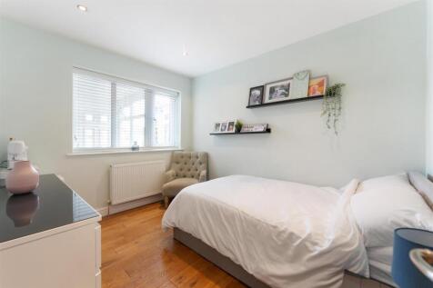 22 Langley Rise, Solihull, B92 9DN_09669.jpg