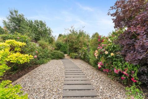 22 Langley Rise, Solihull, B92 9DN_09696.jpg