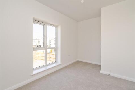 30 Sivewright Way, Cirencester_10.jpg