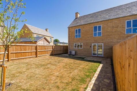 30 Sivewright Way, Cirencester_20.jpg
