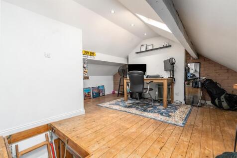 3 Copt Heath Croft, Knowle_9.jpg