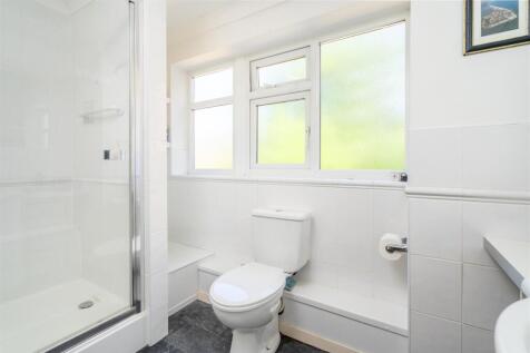5 Albany Gardens_8.jpg