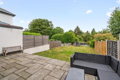57 Greyford Crescent Solihull_5.jpg