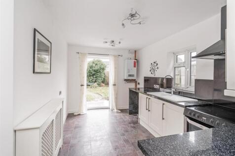 10 Burford Close-9_lo.jpg