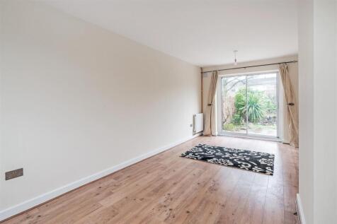 10 Burford Close-6_lo.jpg
