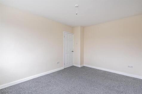 10 Burford Close-16_lo.jpg