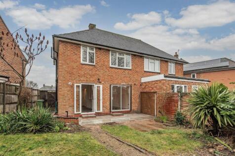 10 Burford Close-5_lo.jpg