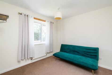 53 Lillington Road Shirley_1.jpg