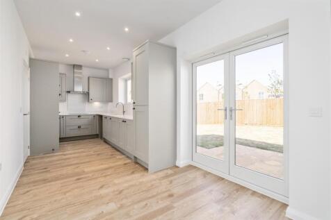 36 Sivewright Way, Cirencester_4.jpg