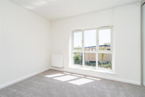 36 Sivewright Way, Cirencester_9.jpg
