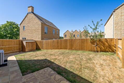 36 Sivewright Way, Cirencester_15.jpg
