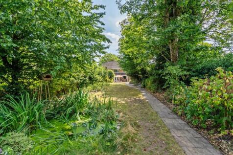 68 Mill lane_6.jpg