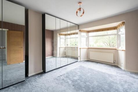28 Rowlands Crescent_11.jpg
