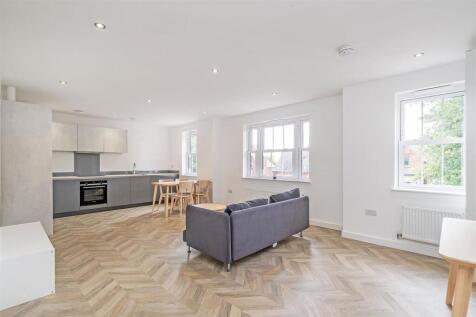 Apartment 9 Carlton Lodge_1.jpg