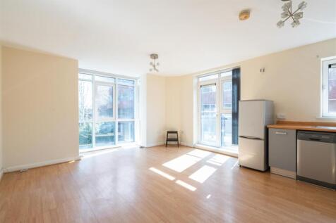 Apartment 6_8.jpg