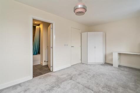 18 Kildare Close_9.jpg