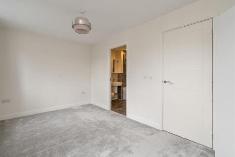 18 Kildare Close_10.jpg