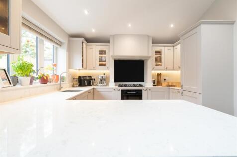 27 Avon Road, Shirley_8.jpg