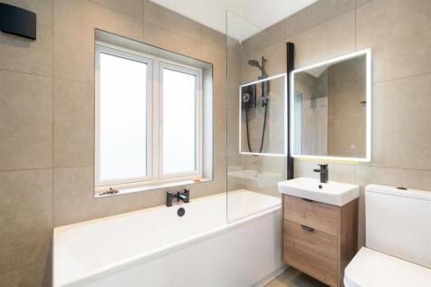 27 Avon Road, Shirley_3.jpg