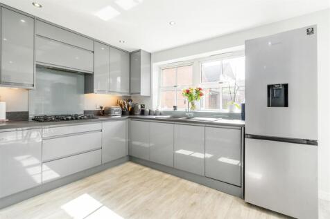 122 Rumbush Lane_3.jpg