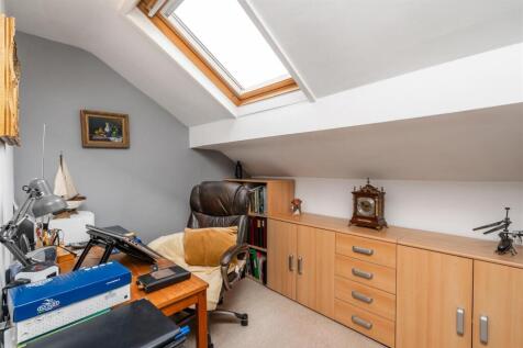 7 Beconsfield Close_17.jpg