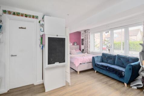 3 Denton Croft_2.jpg