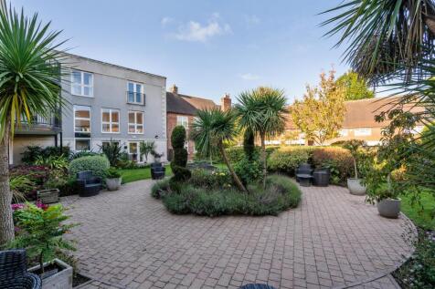 21 Arden Grange_12.jpg