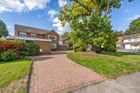 2 Oaken Drive_22.jpg