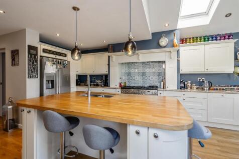38 Buryfield Road_6.jpg