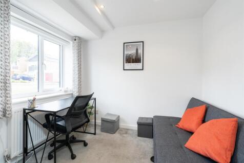 36 Raddington Drive_21.jpg