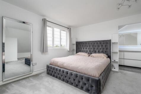 47 Radlow Crescent_20.jpg