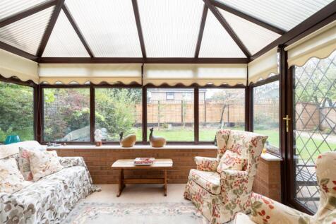 16 Frankholmes Drive_13.jpg