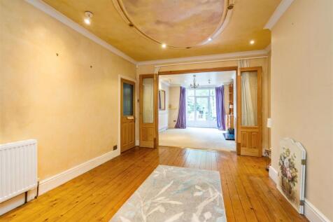 642 Streetsbrook Road_23.jpg